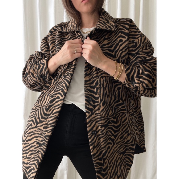 CAMERON JACKET — In Camel/Black - Picture 7 of 9